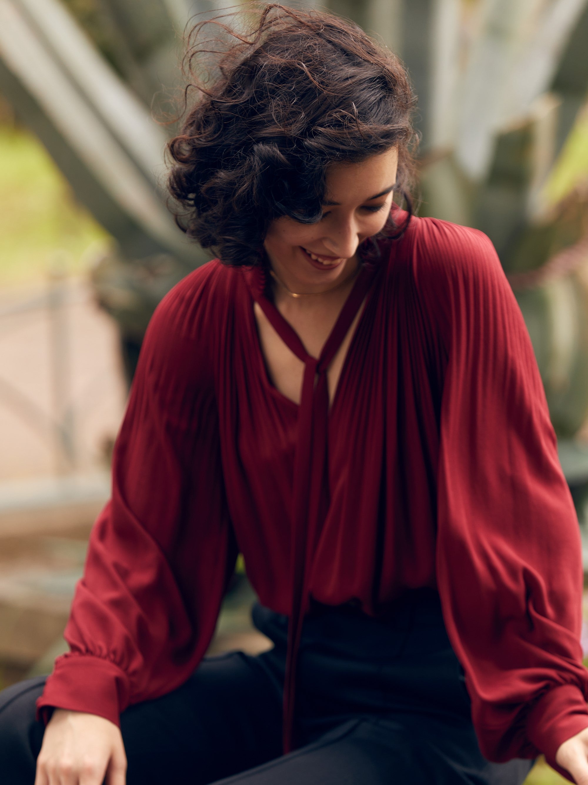 クレープ プリーツブラウス