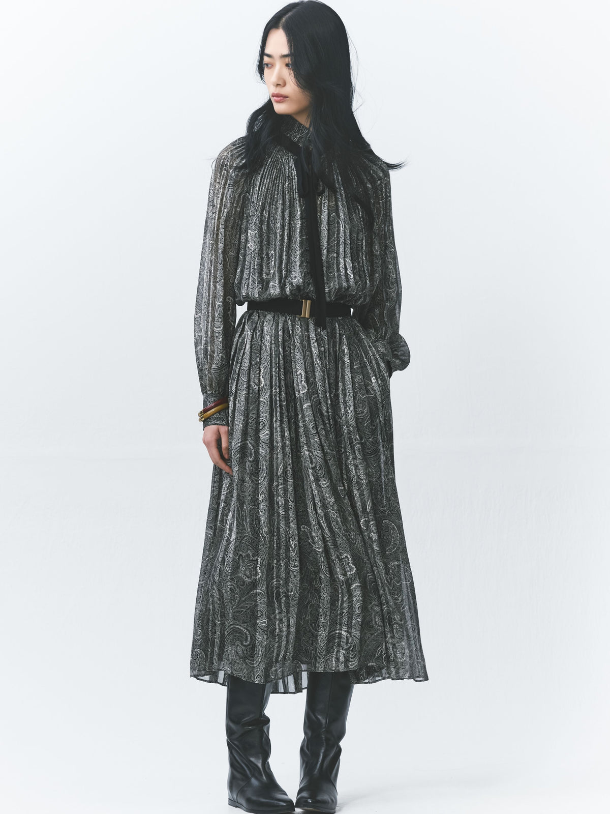 Paisley print pleated dress