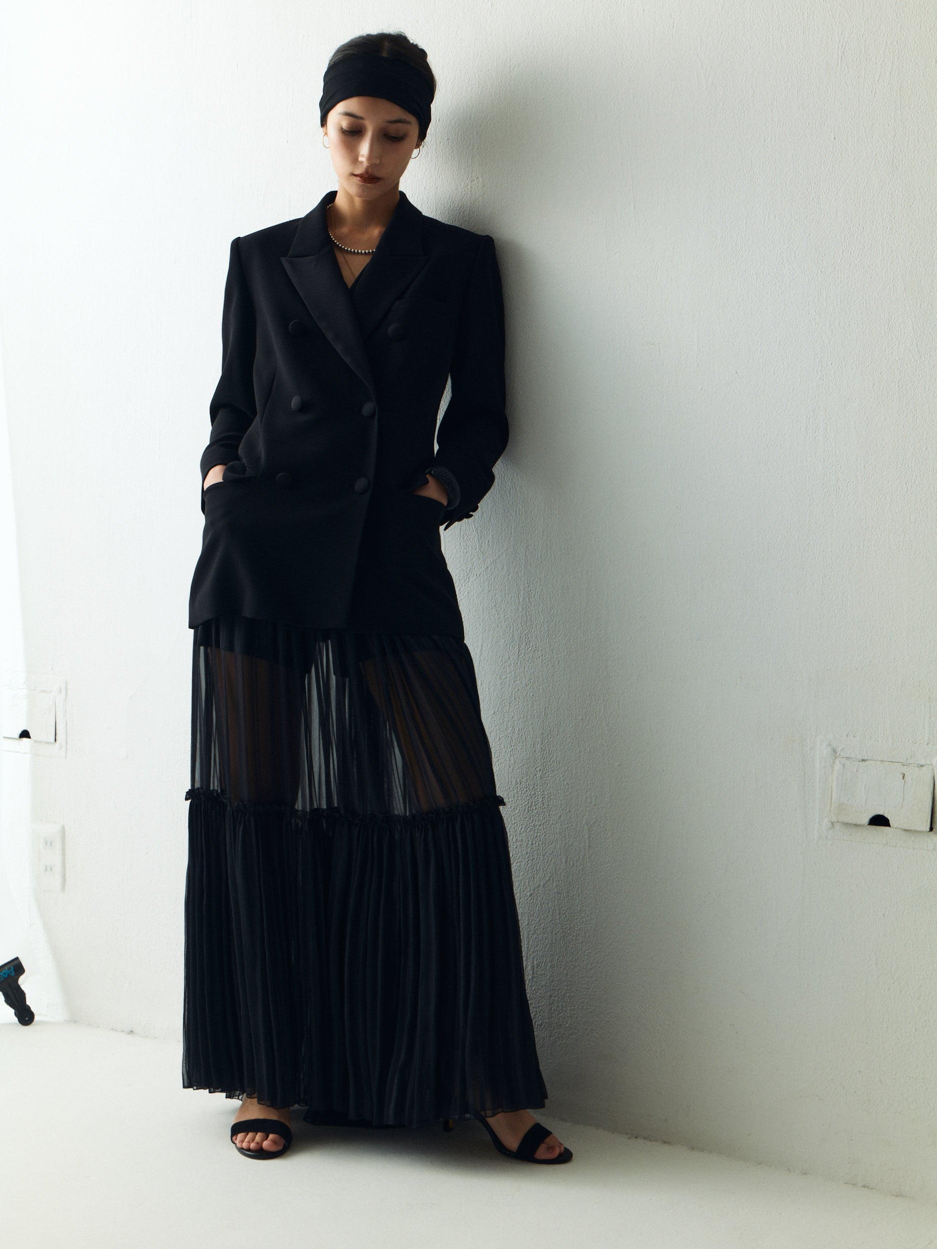 ピークドラペル ドレスジャケット