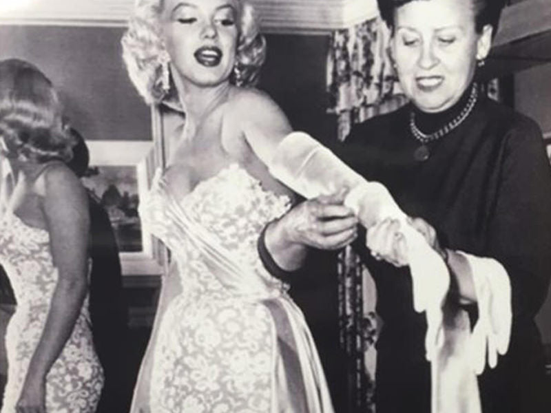 Dentelle et Monroe (レースとモンロー）