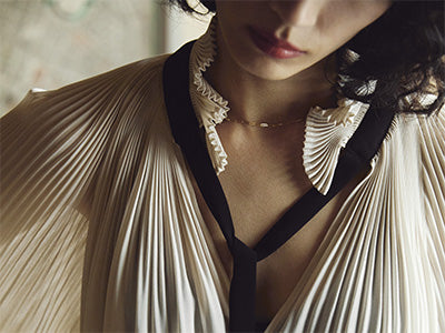 Plissage de L’UNE（L'UNEのプリーツ）