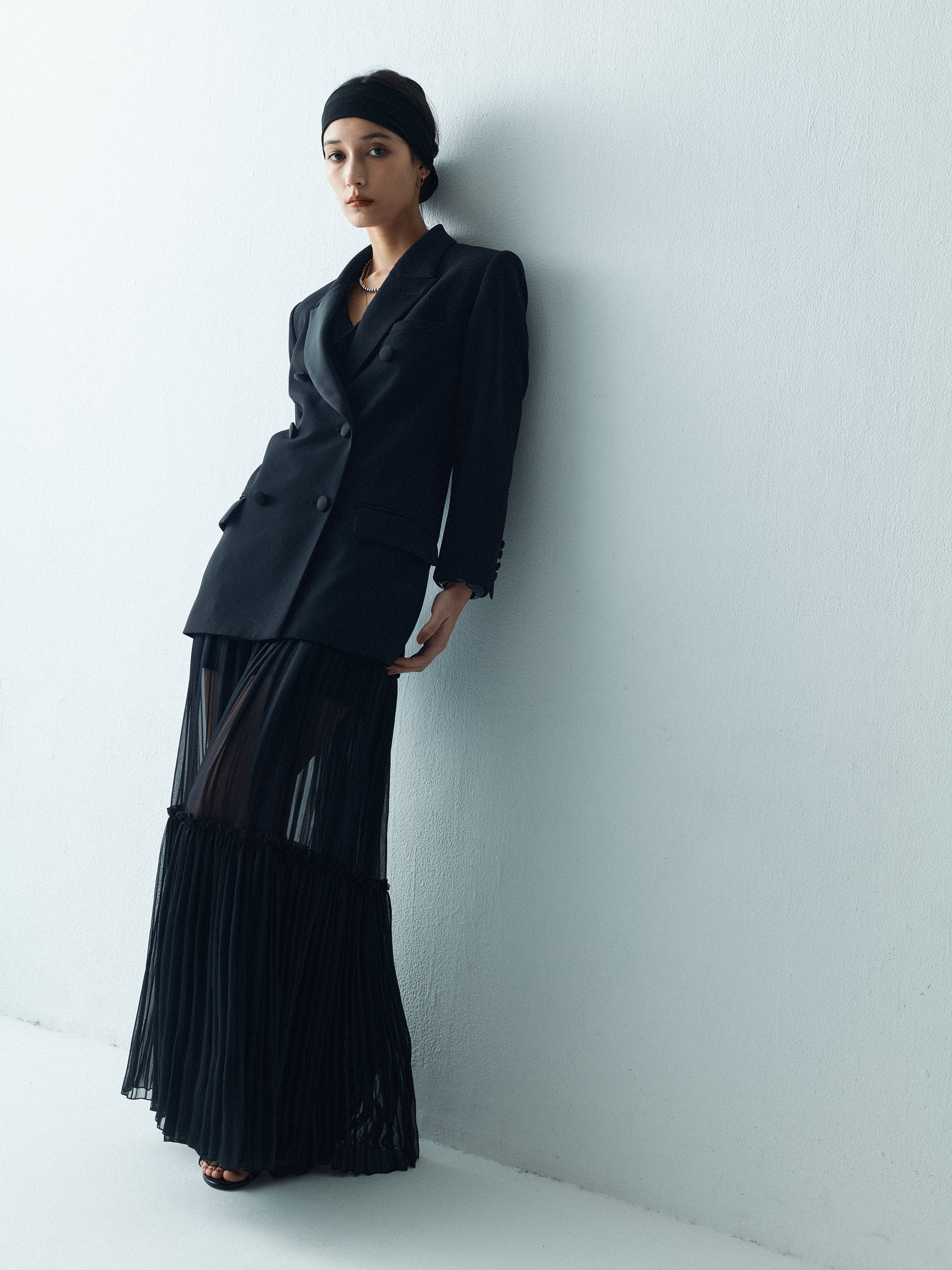 ピークドラペル　ドレスジャケット