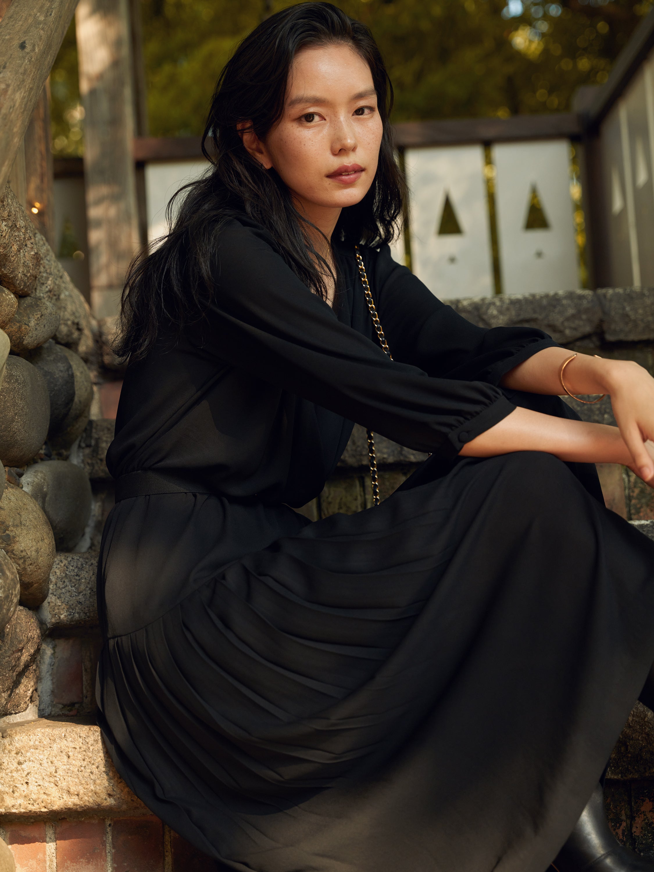 クレープ　カシュクールプリーツドレス