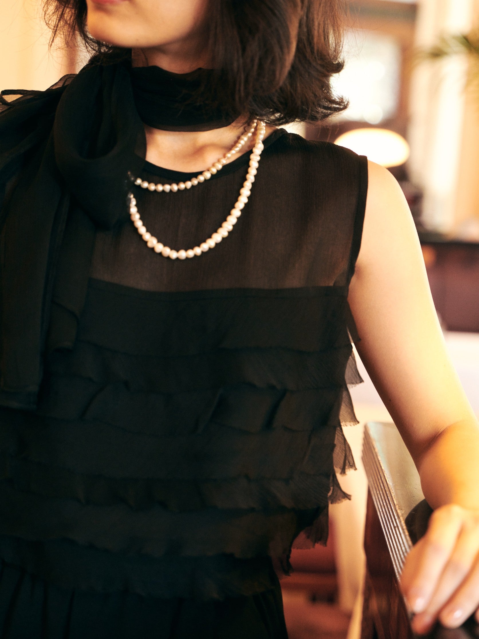 BLOUSES / TOPS